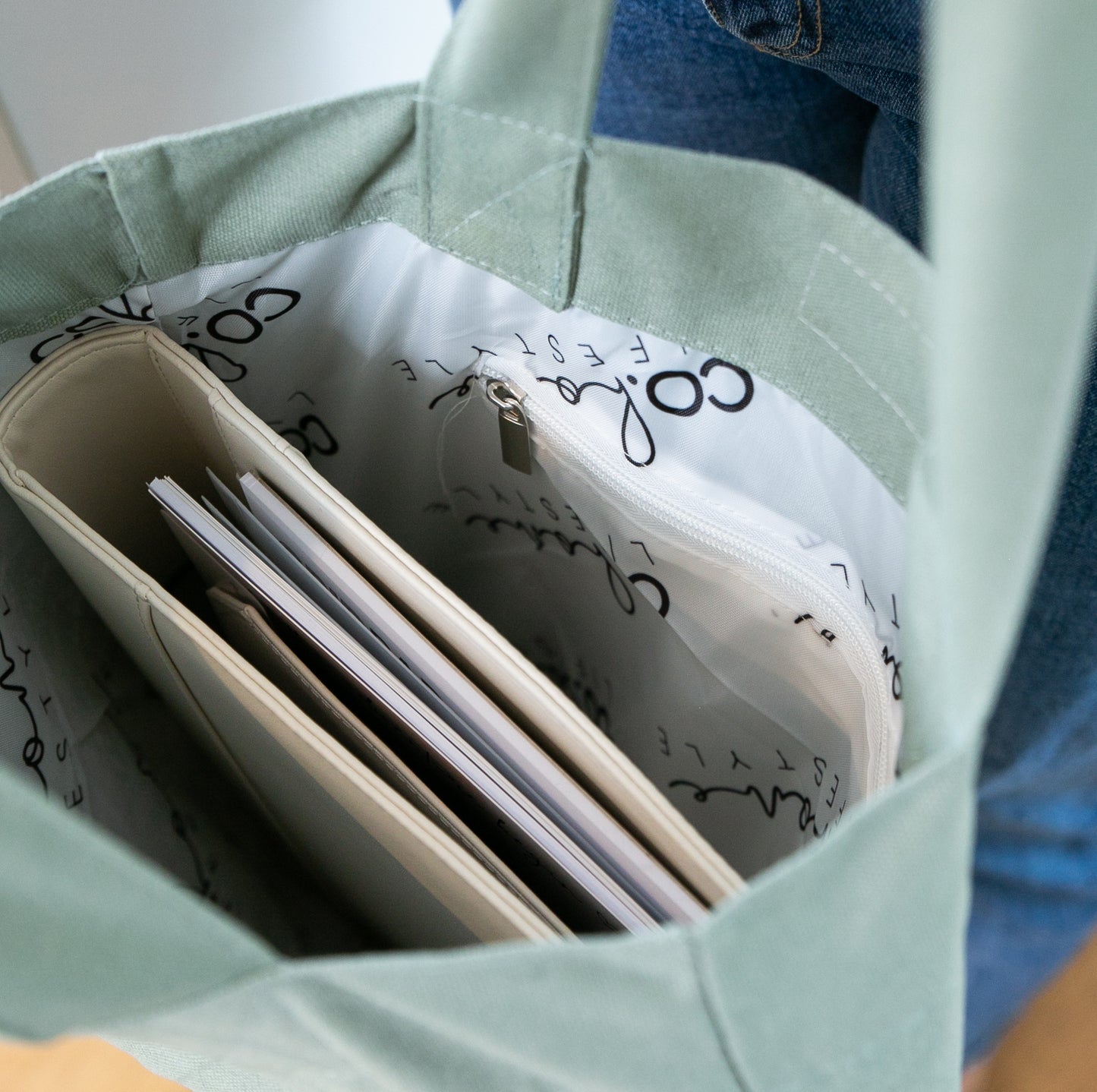 Essential Build Tote